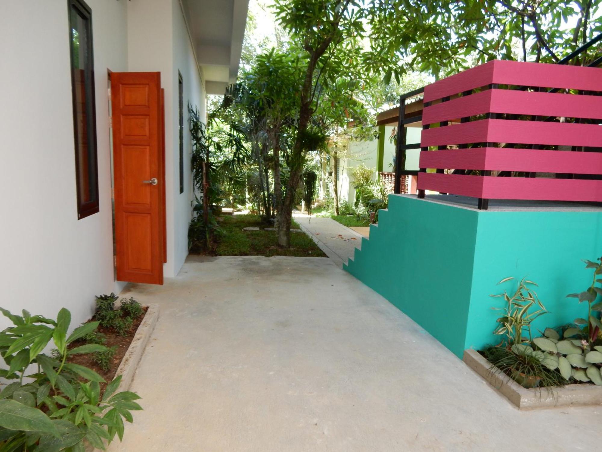 Wandee Bed & Breakfast Khao Lak Eksteriør billede