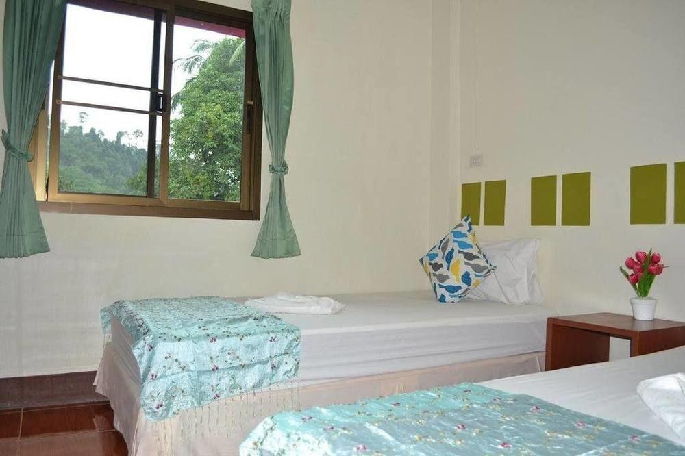 Wandee Bed & Breakfast Khao Lak Eksteriør billede