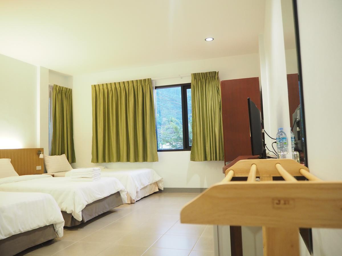 Wandee Bed & Breakfast Khao Lak Eksteriør billede