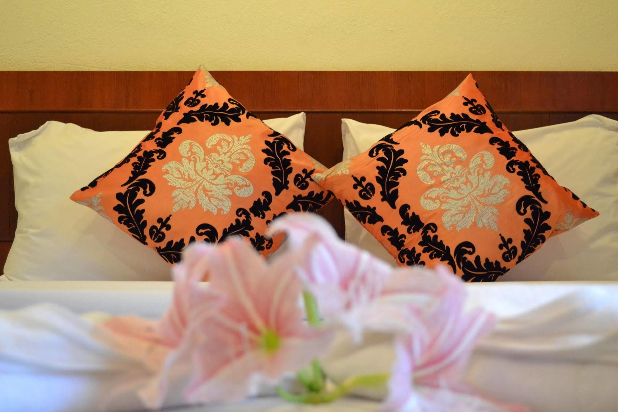 Wandee Bed & Breakfast Khao Lak Eksteriør billede