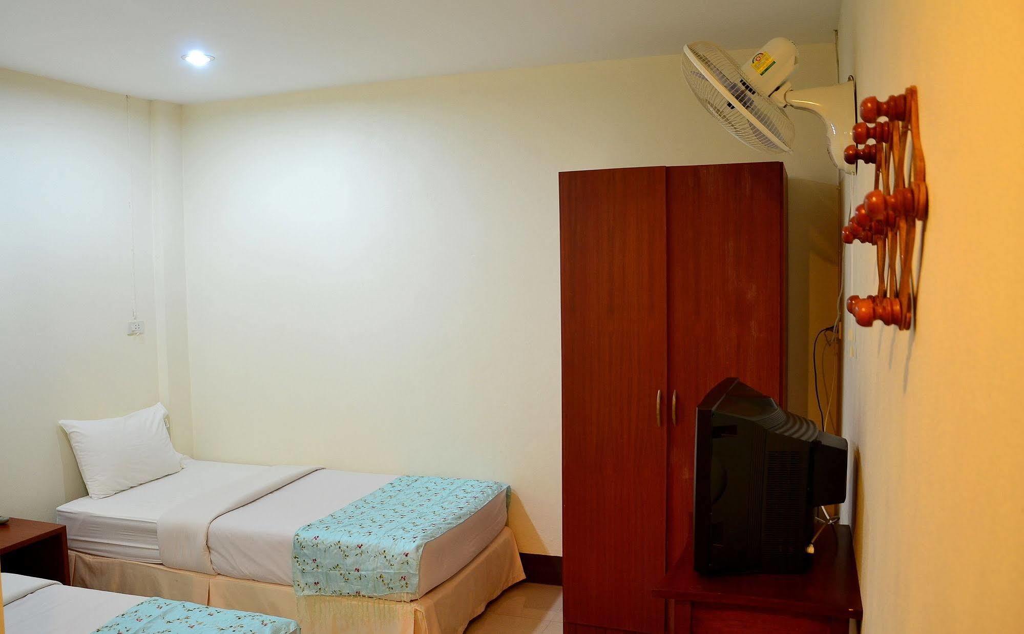 Wandee Bed & Breakfast Khao Lak Eksteriør billede